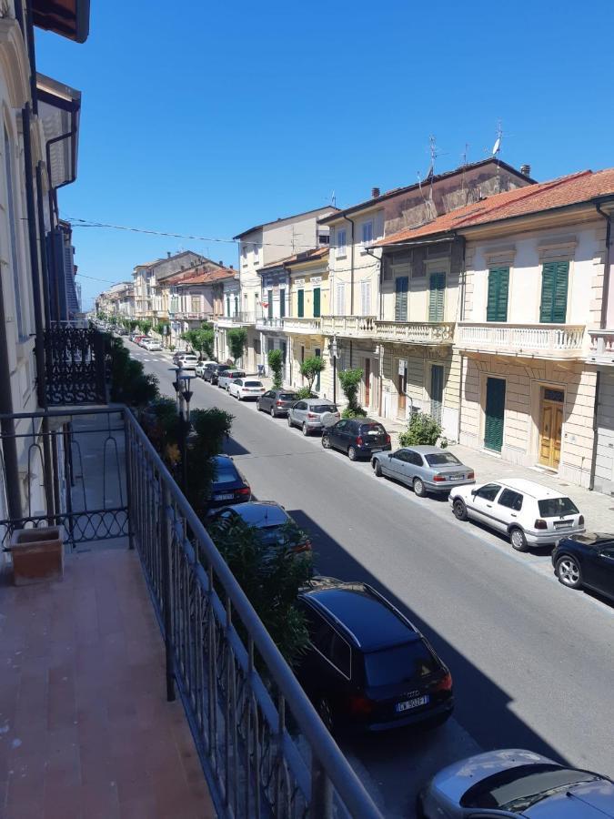 Apartament Acropolis Viareggio Zewnętrze zdjęcie